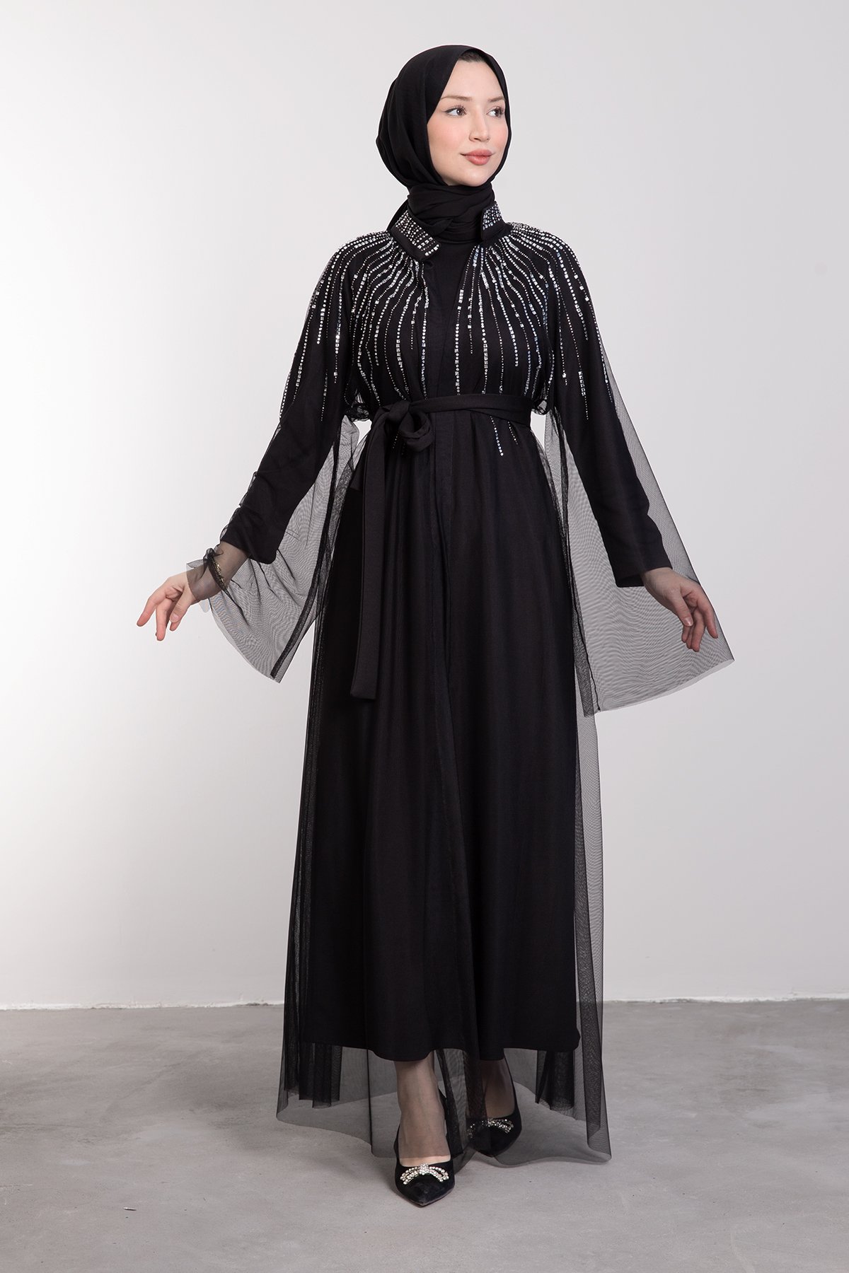 Üstü Pırıltılı Mini Kare Taş İşlemeli Tül Tesettür Abaya Siyah