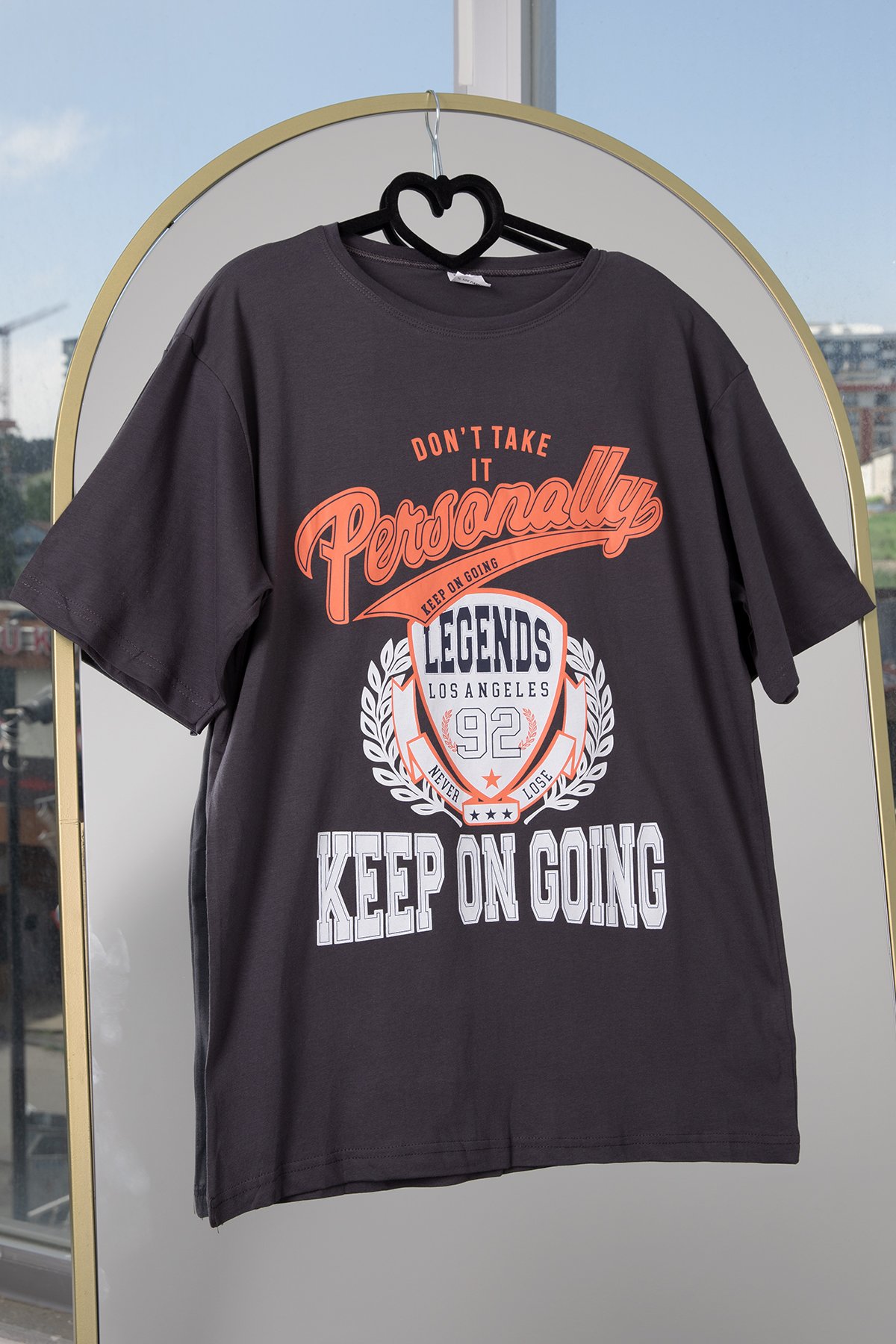 Desenli Baskılı T shirt Füme