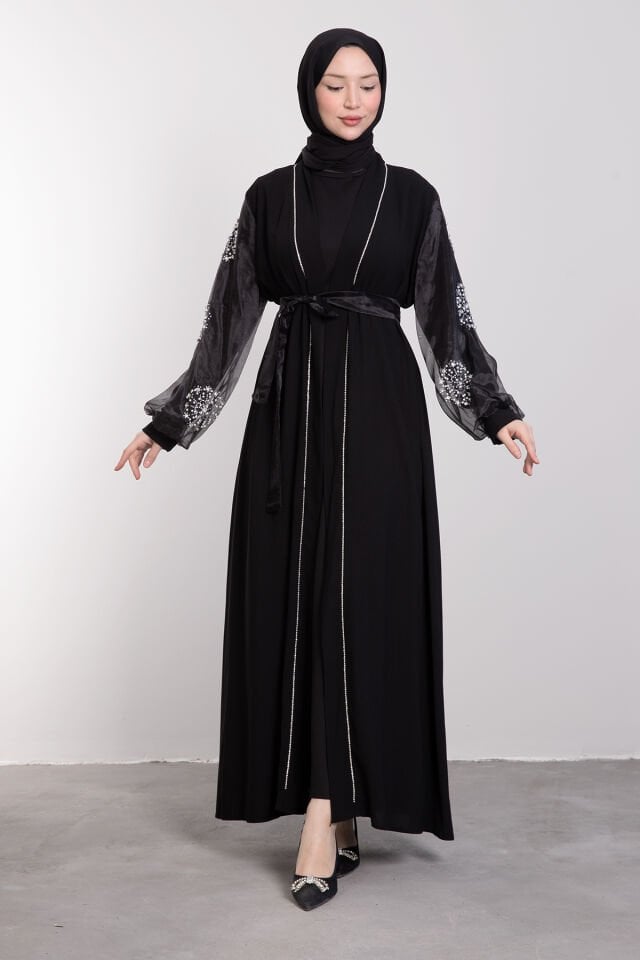 Kolları Organze Detaylı Boncuk İşlemeli Tesettür Abaya Siyah