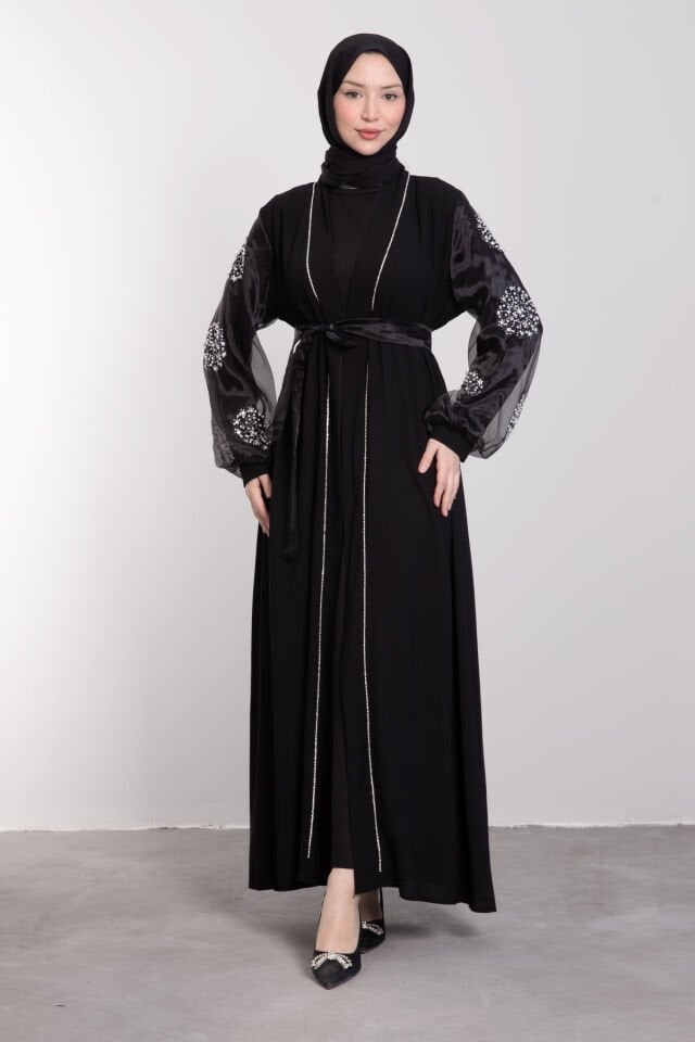 Kolları Organze Detaylı Boncuk İşlemeli Tesettür Abaya Siyah