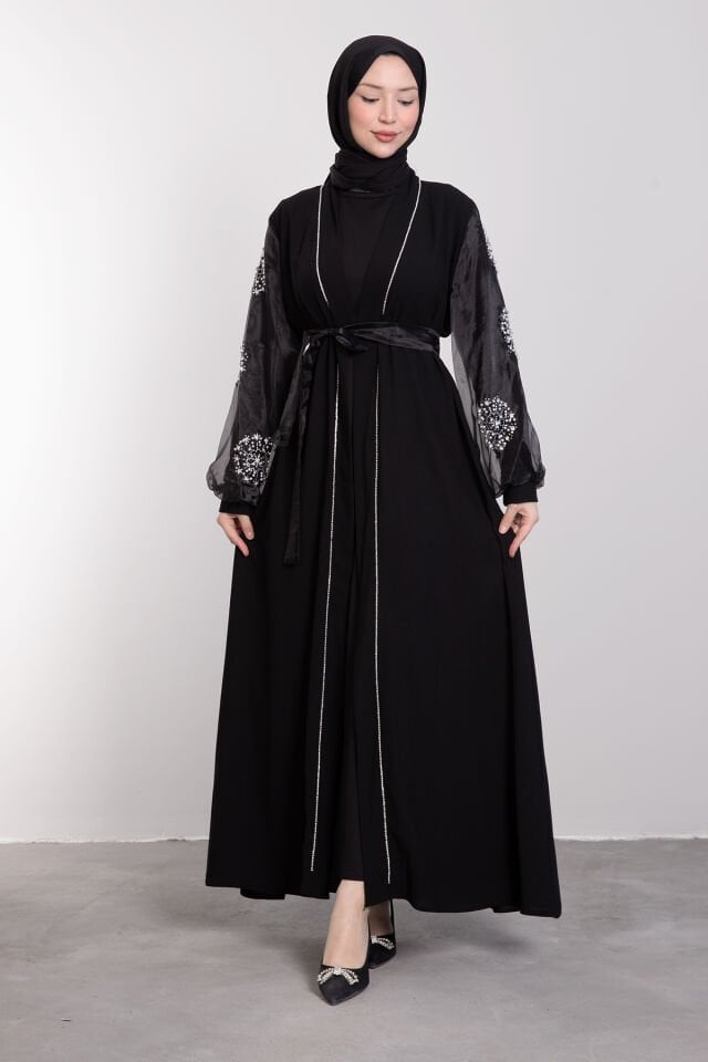 Kolları Organze Detaylı Boncuk İşlemeli Tesettür Abaya Siyah