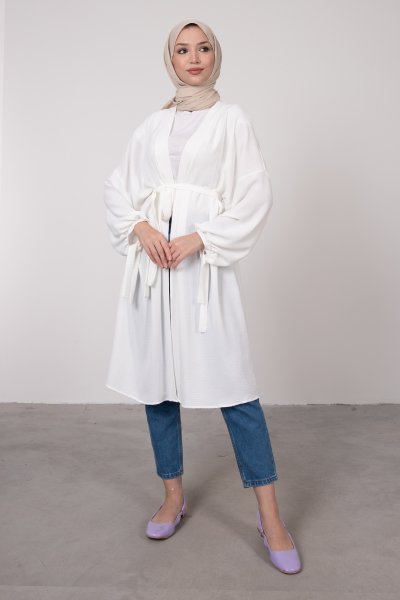 Geniş Balon Kol Kuşaklı Tesettür Kimono Beyaz