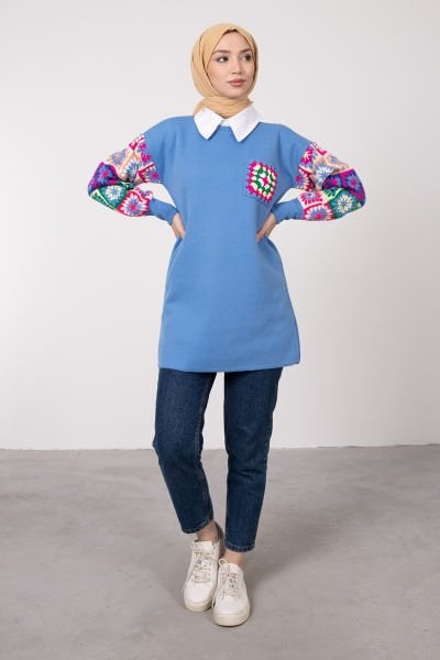 Kolları Etnik Desenli Tesettür Triko Tunik Mavi