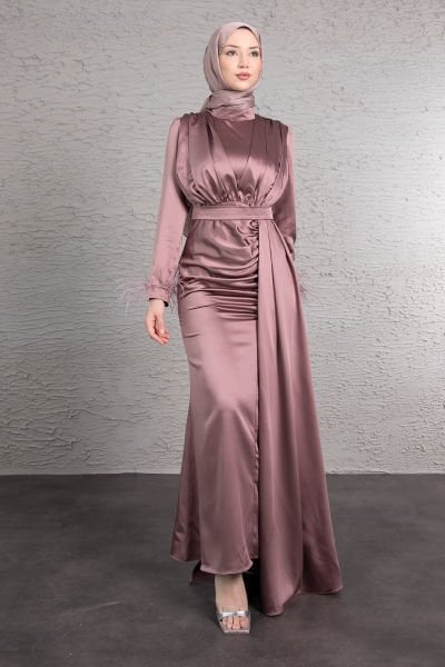 Kuyruk Detaylı Kolları Tüylü Tesettür Abiye Pudralı Pembe