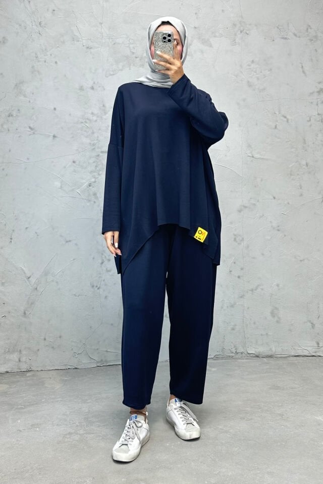 Oversize Rahat Kesim Tesettür Takım Lacivert