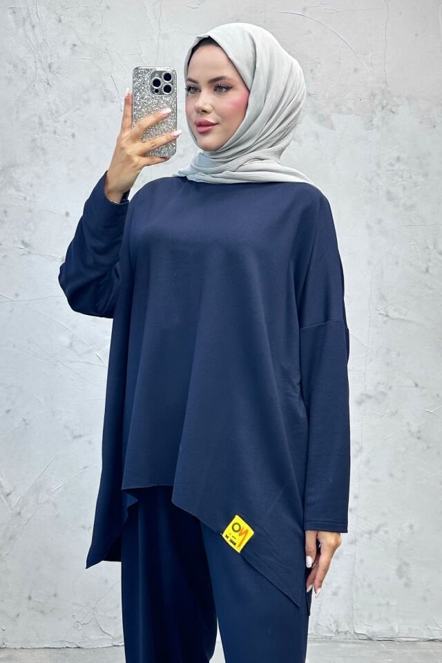 Oversize Rahat Kesim Tesettür Takım Lacivert