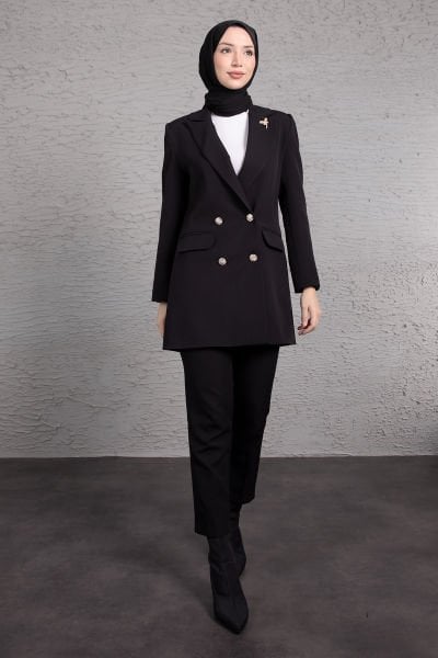 Platin Düğmeli Broş Detaylı Tesettür Blazer Ceket Siyah