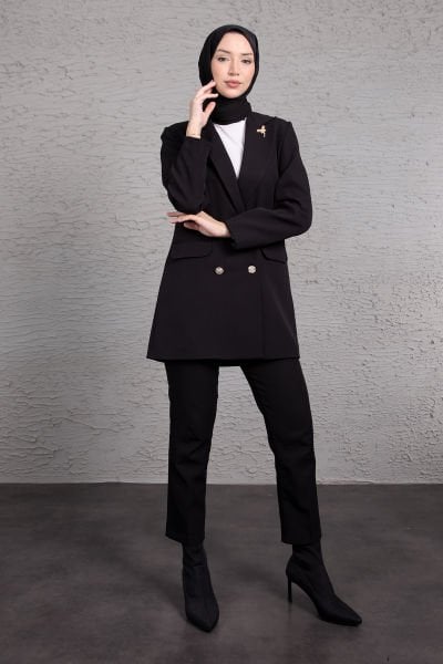 Platin Düğmeli Broş Detaylı Tesettür Blazer Ceket Siyah