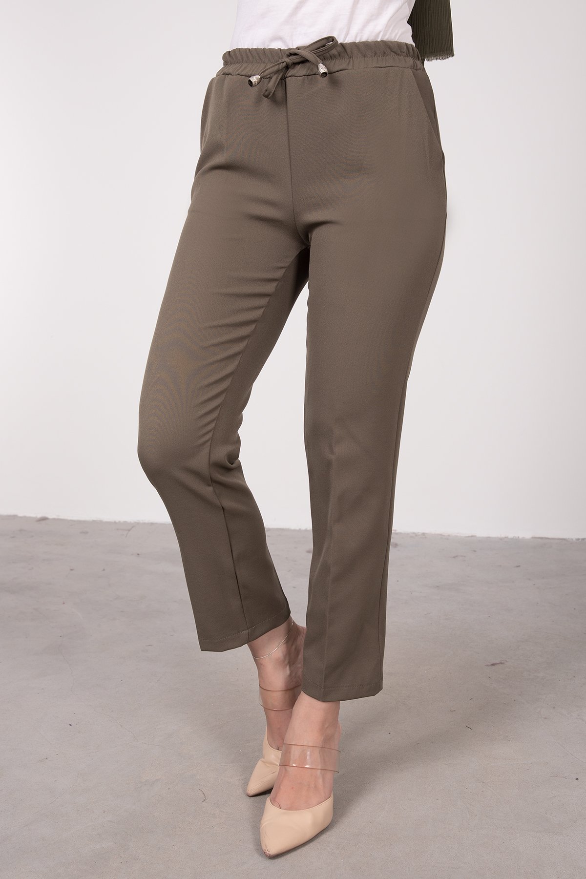 Beli Bağcıklı Kalem Pantolon Yeşil