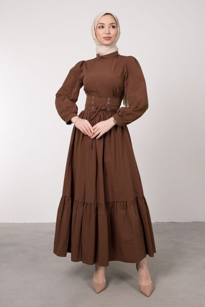 Beli Çapraz Bağcıklı Vintage Tesettür Elbise Kahverengi