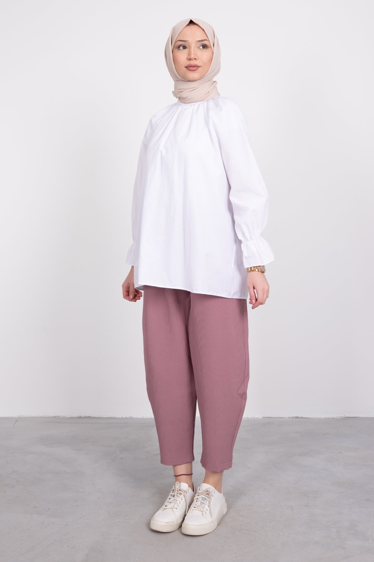 Beli Bağcıklı Bol Kesim Tesettür Pantolon Pudra