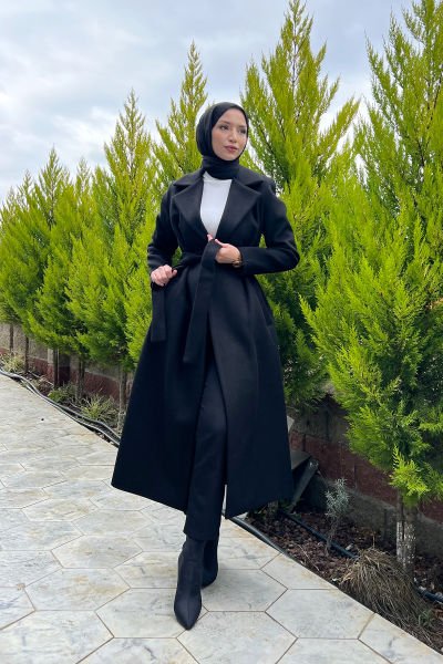 Ceket Yaka Kuşaklı Kalın Tesettür Kaşe Kaban Siyah