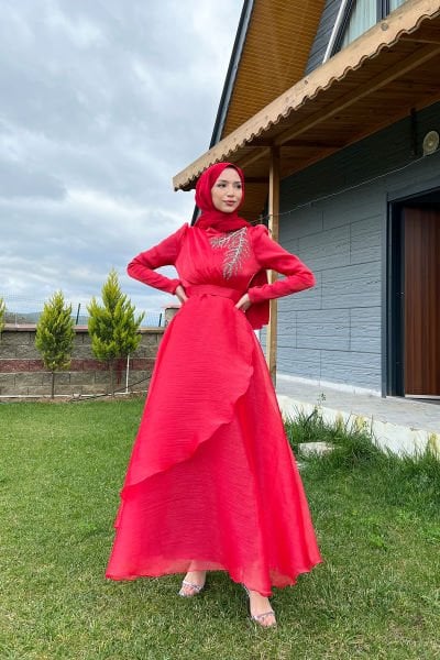 Yaprak Desen Taş İşleme Tesettür Abiye Kırmızı