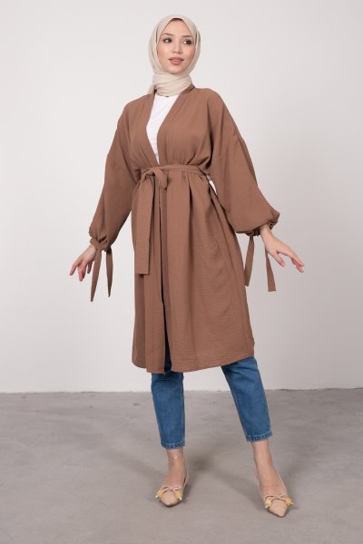 Geniş Balon Kol Kuşaklı Tesettür Kimono Buğday Kahve