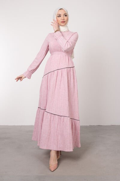Asimetrik Çizgi Şeritli Kuşaklı Tesettür Elbise Pembe