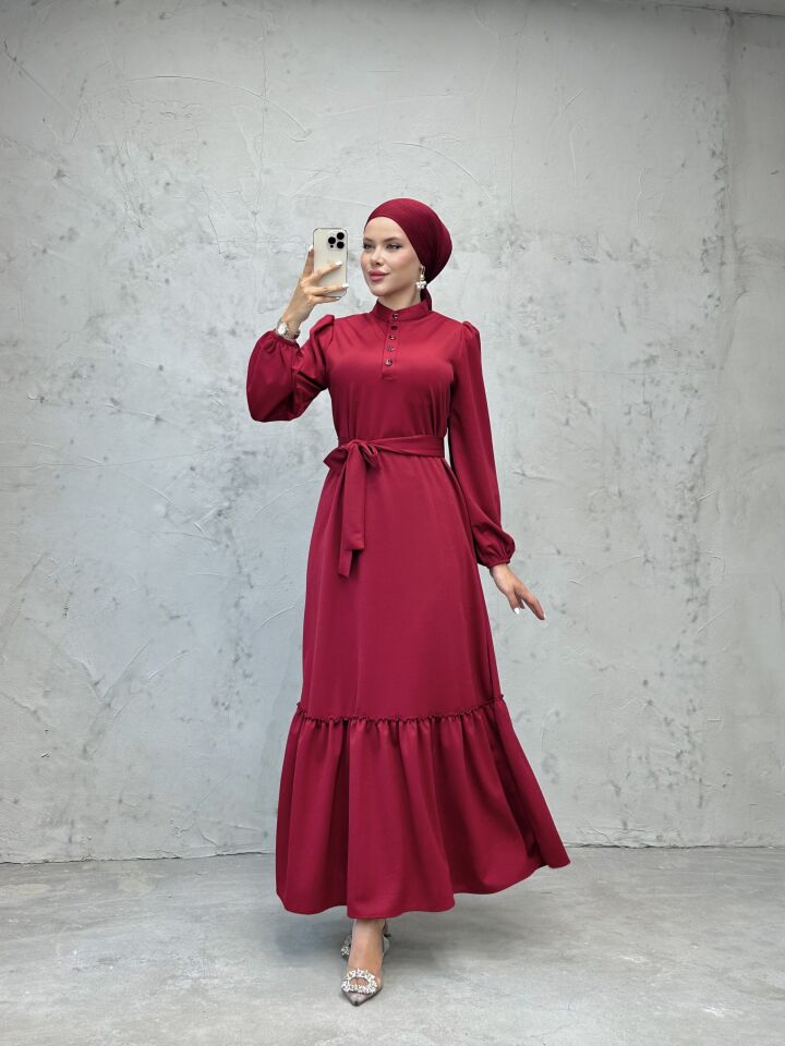 Düğmeli Kuşaklı Tesettür Elbise Bordo