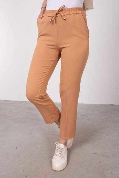 Beli Bağcıklı Kalem Pantolon Karamel