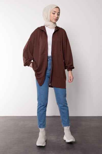 Oversize Kesim Kapüşonlu Fermuarlı Tesettür Tunik Kahverengi