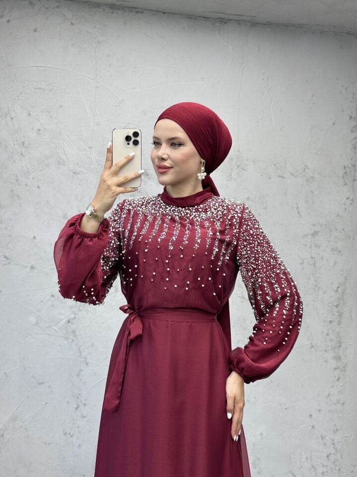 Mini İnci ve Taş İşlemeli Kat Etekli Tül Abiye Bordo
