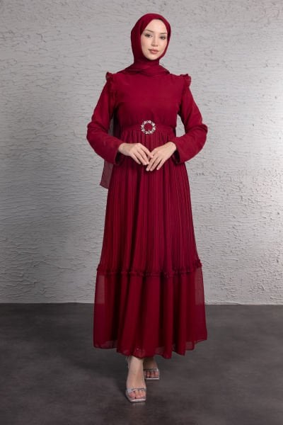 Mini Piliseli ve Fırfırlı Tesettür Şifon Abiye Bordo