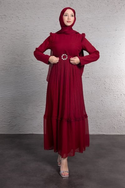 Mini Piliseli ve Fırfırlı Tesettür Şifon Abiye Bordo