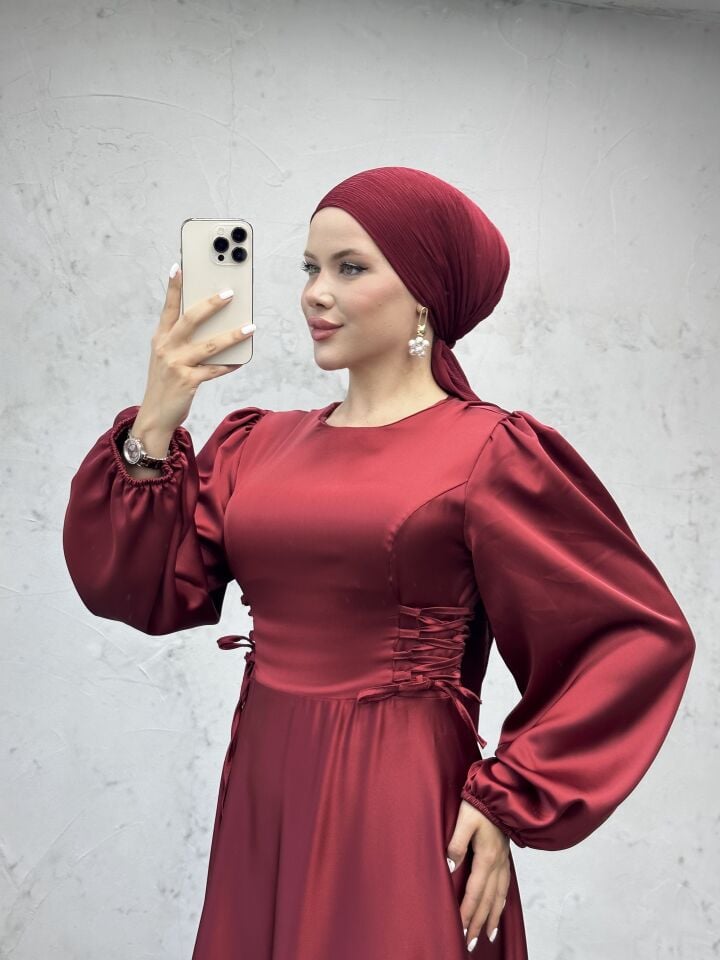 İki Yandan Çapraz Bağcıklı Saten Tesettür Abiye Bordo