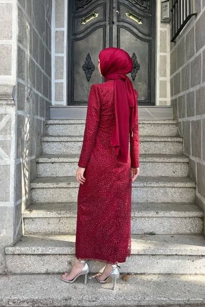 Oval Damlacık Desenli Simli İşlemeli Tesettür Abiye Bordo