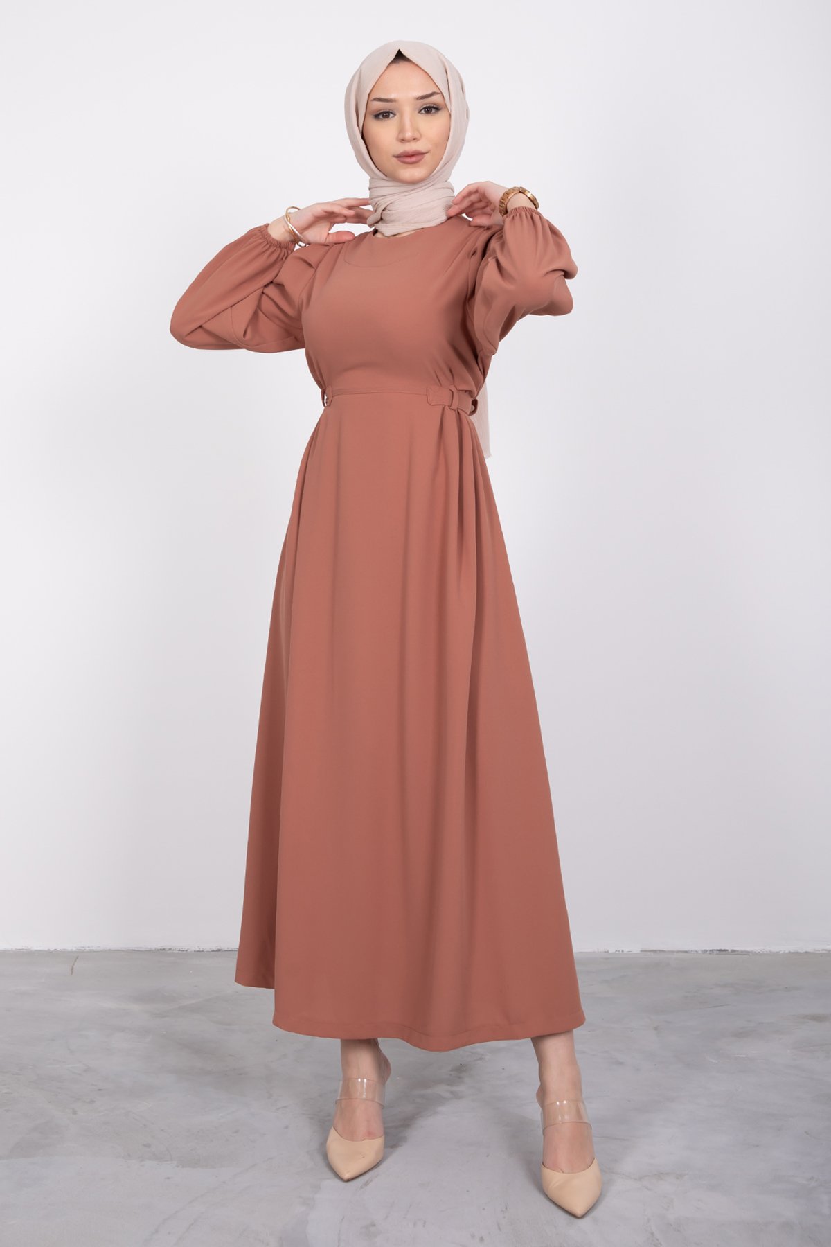 Beli Yandan Kuşaklı Kloş Elbise Somon