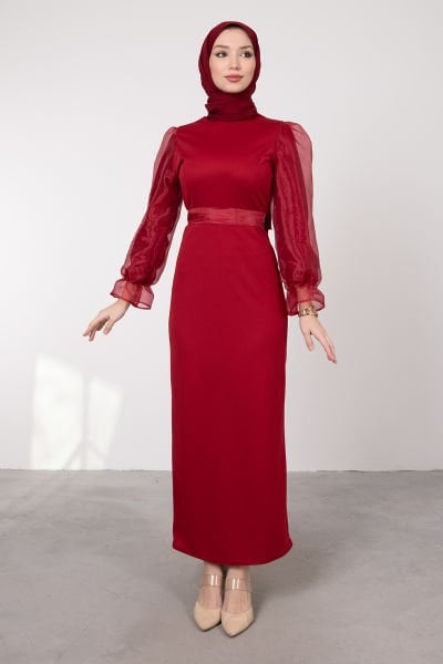 Kolları Organze Kuşaklı Tesettür Elbise Bordo