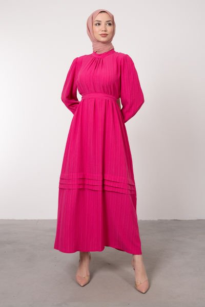 Eteği Mini 3 Katlı Kuşaklı Tesettür Elbise Pembe