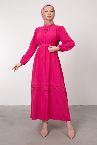 Eteği Mini 3 Katlı Kuşaklı Tesettür Elbise Pembe
