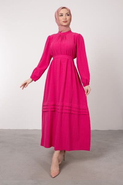 Eteği Mini 3 Katlı Kuşaklı Tesettür Elbise Pembe
