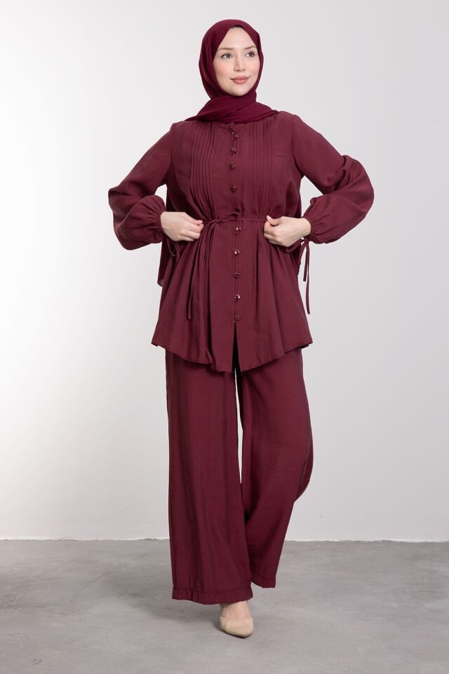 Mini Piliseli Boncuklu Bağcıklı Tesettür Takım Bordo