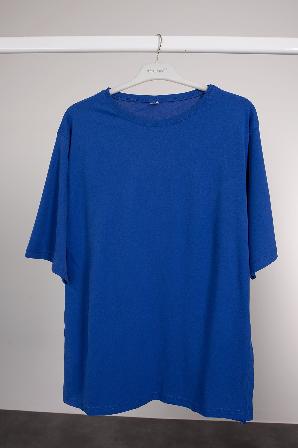 Basic T shirt Saks