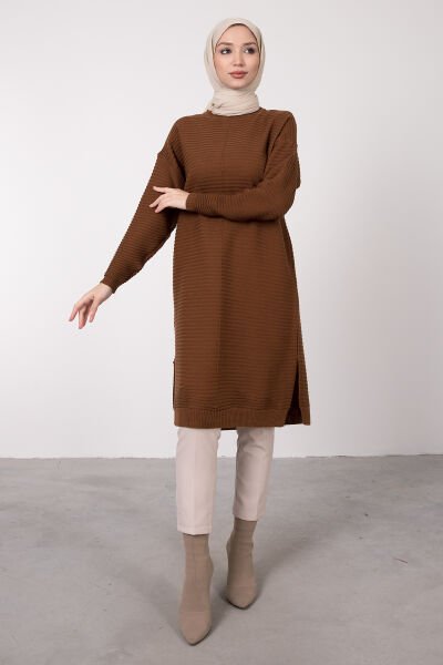 Şeritli Dokulu Oversize Kesim Tesettür Tunik Camel