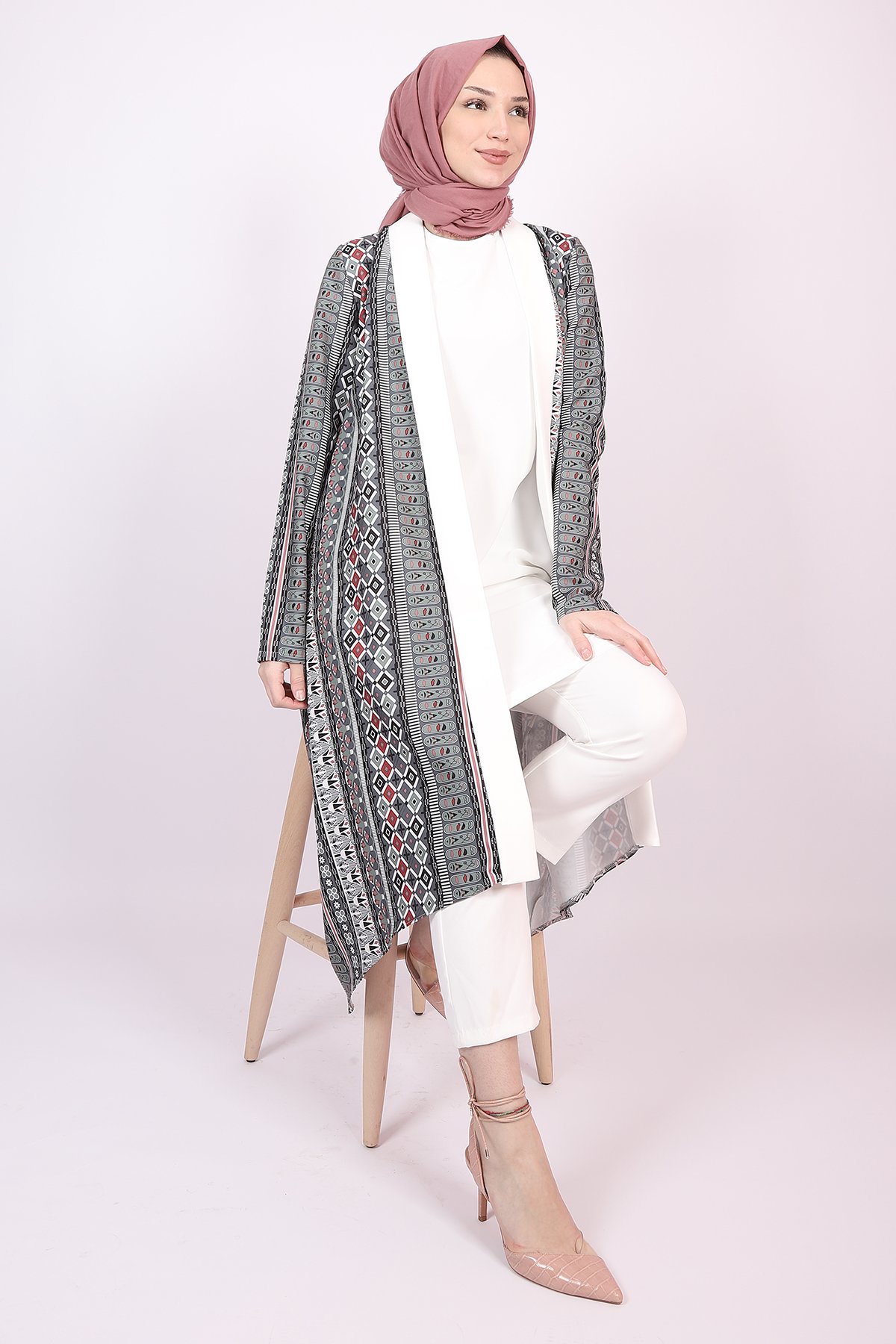 Asimetrik Kesim Desenli Kimono Yeşil