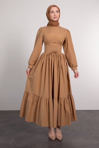 Beli Çapraz Bağcıklı Vintage Tesettür Elbise Tarçın