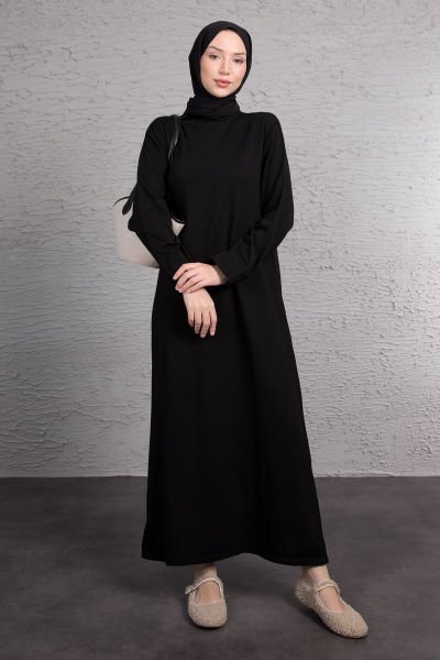 Balıkçı Yaka Oversize Tesettür Triko Siyah