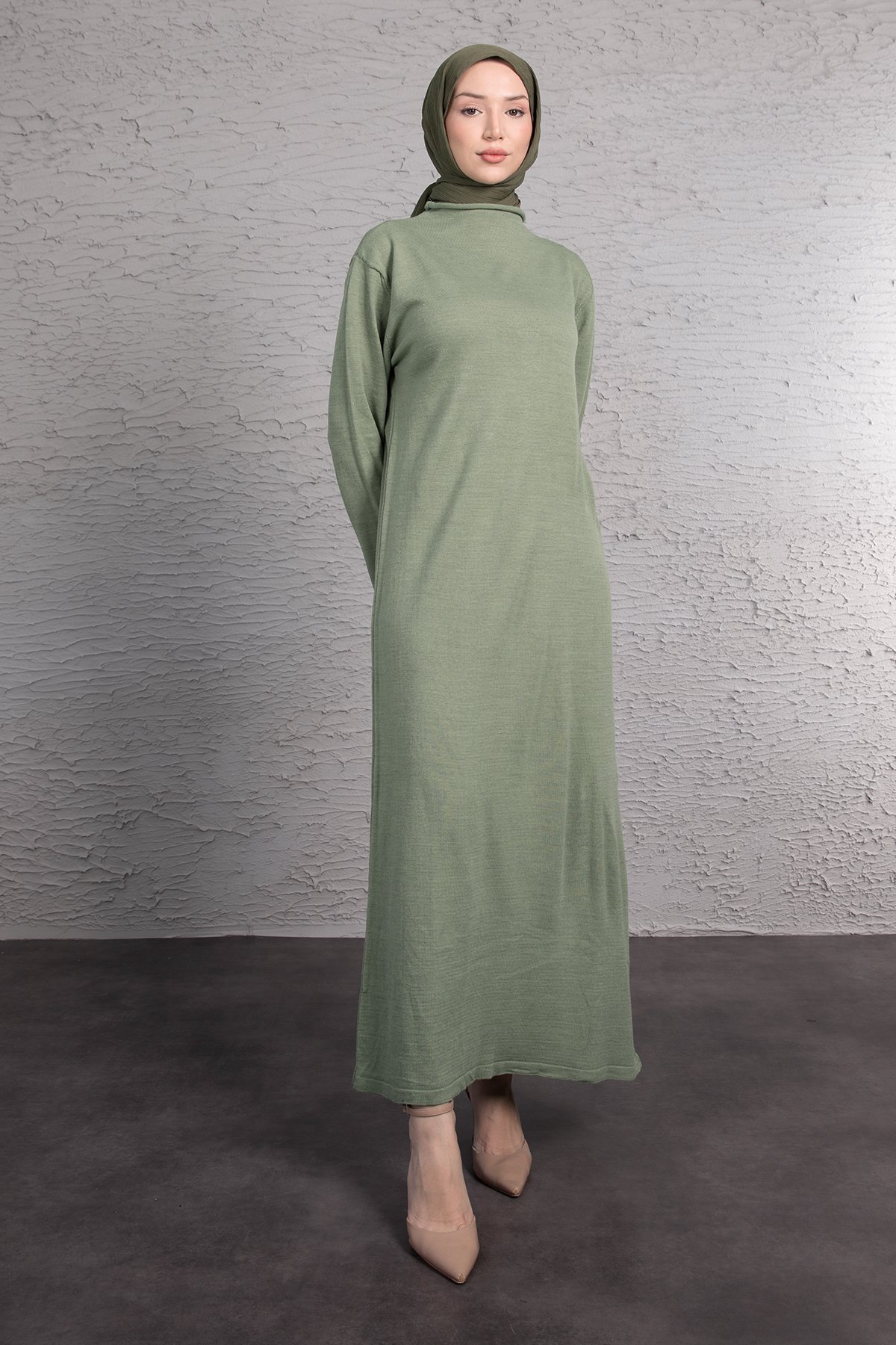 Balıkçı Yaka Oversize Tesettür Triko Küf Yeşili