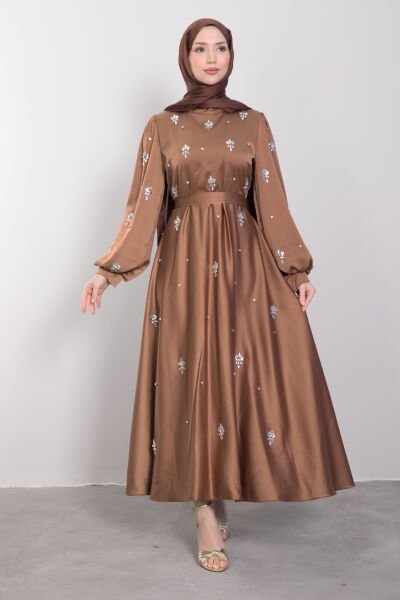 Kristal Etnik Motif İşlemeli Saten Tesettür Abiye Sütlü Kahve