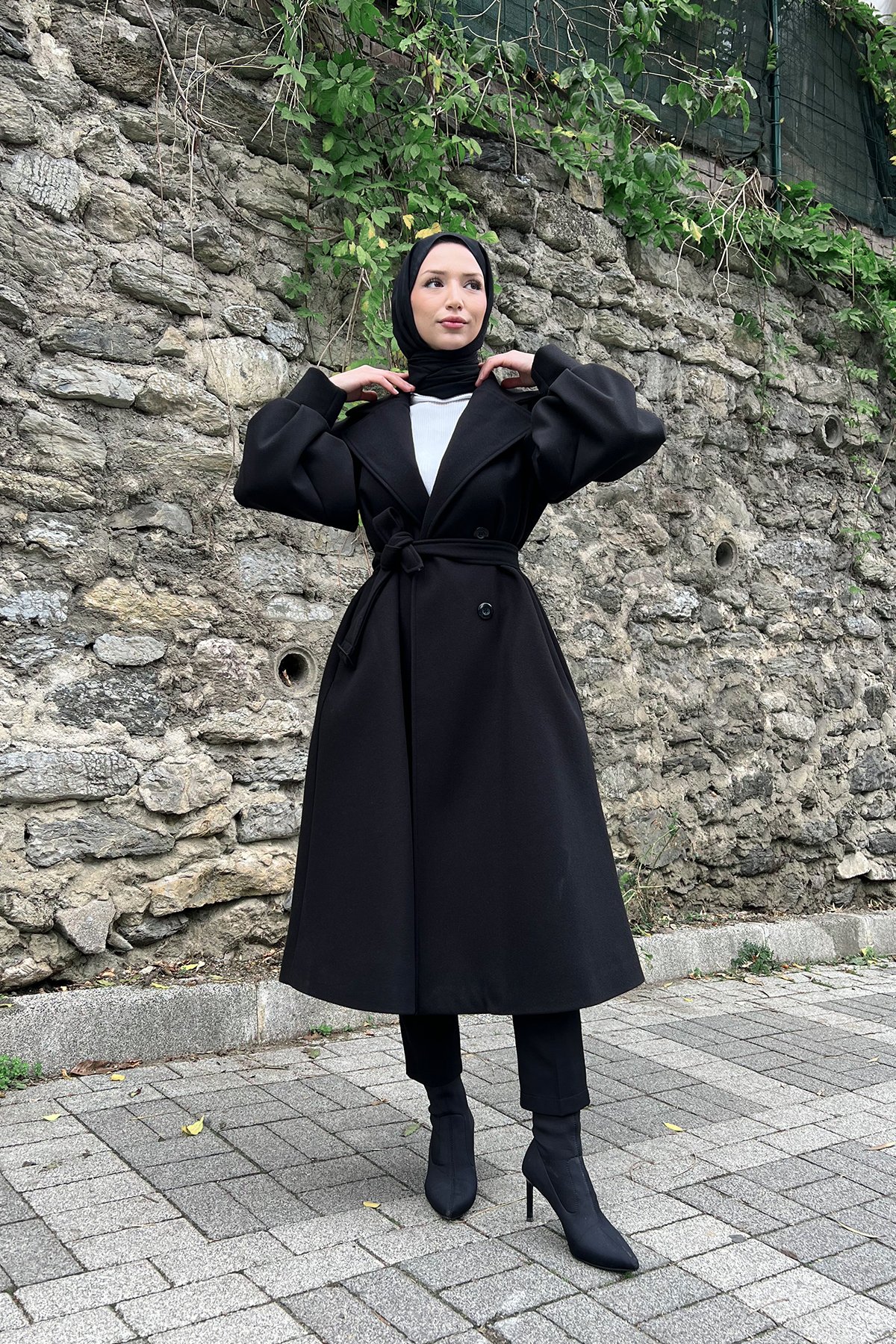 Kolları Balon Kesim Rahat Kalıp Tesettür Kaşe Kaban Siyah