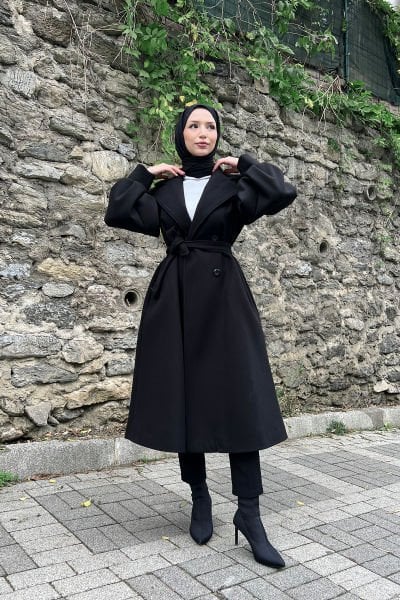 Kolları Balon Kesim Rahat Kalıp Tesettür Kaşe Kaban Siyah